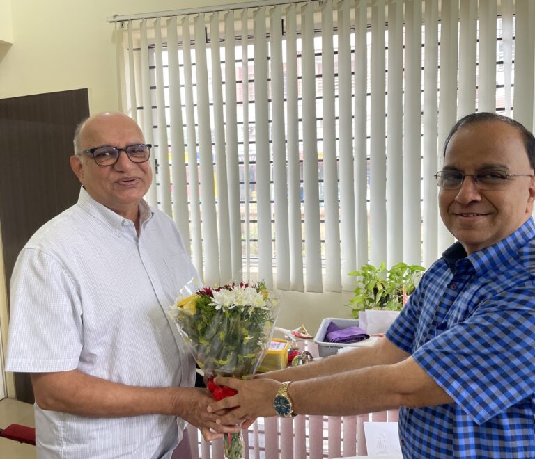 NRI Entrepreneur and Philanthropist Michael DSouza visits Valencia Church